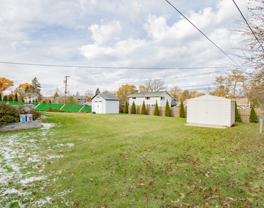720 Durham Lane - Photo Thumbnail 26