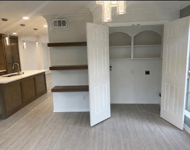 14401 Misty Meadow Ct - Photo Thumbnail 11