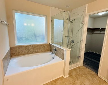 19130 Clevera Walk Lane - Photo Thumbnail 19