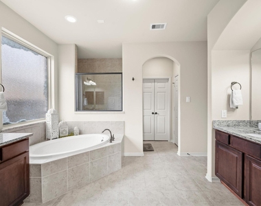 58 W Canyon Wren Circle - Photo Thumbnail 32