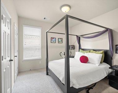 58 W Canyon Wren Circle - Photo Thumbnail 13