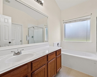 25211 Sierra Woods Lane - Photo Thumbnail 32