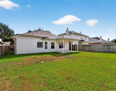 25211 Sierra Woods Lane - Photo Thumbnail 36