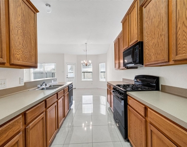 25211 Sierra Woods Lane - Photo Thumbnail 17