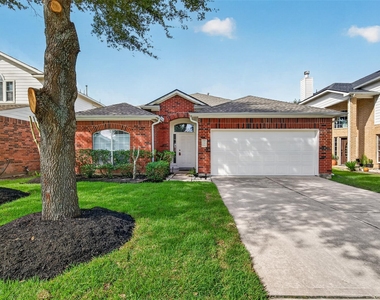 25211 Sierra Woods Lane - Photo Thumbnail 3