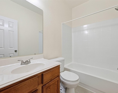 25211 Sierra Woods Lane - Photo Thumbnail 27