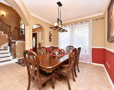 22121 Atwater Canyon Lane - Photo Thumbnail 3