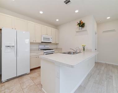 16615 Chill Brook Drive - Photo Thumbnail 16