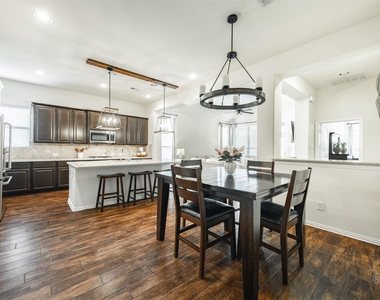 6003 Hedgepark Drive - Photo Thumbnail 18