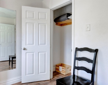 1121 Panama Street - Photo Thumbnail 19