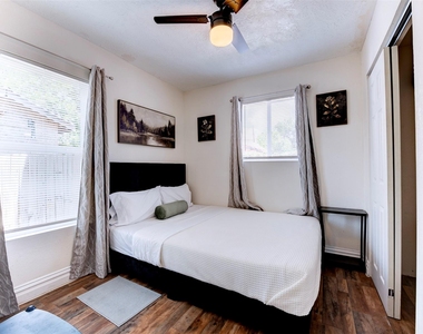 1121 Panama Street - Photo Thumbnail 23