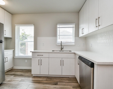 3426 Rosedale Street - Photo Thumbnail 19