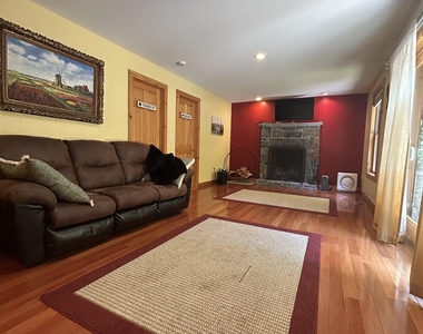 1595 Healdville - Photo Thumbnail 12