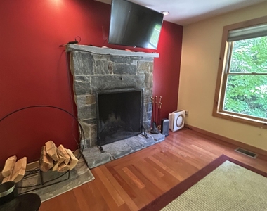 1595 Healdville - Photo Thumbnail 10