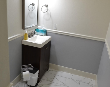 2379 Briarwest Boulevard - Photo Thumbnail 14