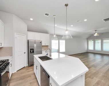 21239 Speckled Trout Lane - Photo Thumbnail 15