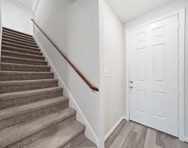 7116 Elgin Street - Photo Thumbnail 11
