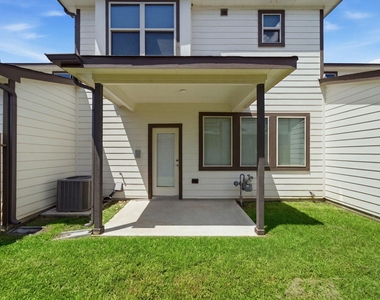 7116 Elgin Street - Photo Thumbnail 25