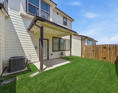 7116 Elgin Street - Photo Thumbnail 23