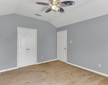 223 Fantasy Lane - Photo Thumbnail 31