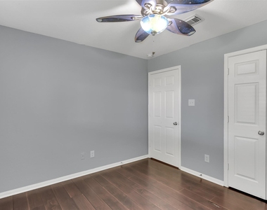 223 Fantasy Lane - Photo Thumbnail 28