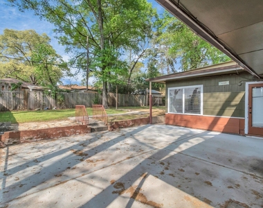 602 Everett Street - Photo Thumbnail 41