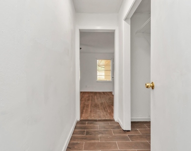 602 Everett Street - Photo Thumbnail 22