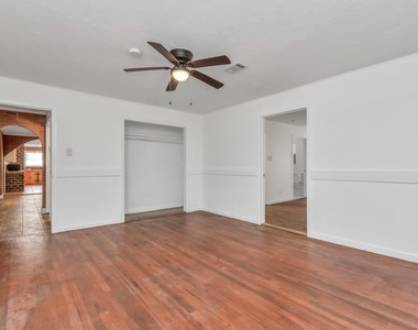 602 Everett Street - Photo Thumbnail 31