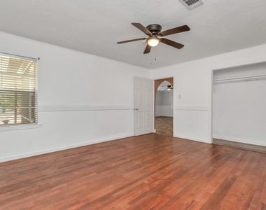 602 Everett Street - Photo Thumbnail 32