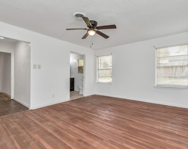 602 Everett Street - Photo Thumbnail 27