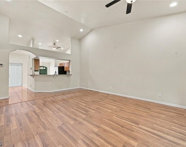 4615 29th Street Sw - Photo Thumbnail 22