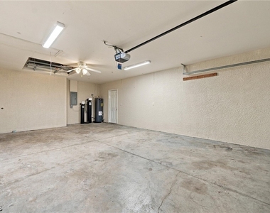 4615 29th Street Sw - Photo Thumbnail 36