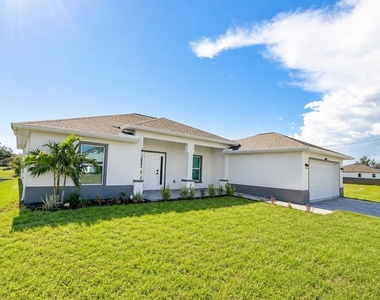 3464 Ne 9th Place - Photo Thumbnail 26