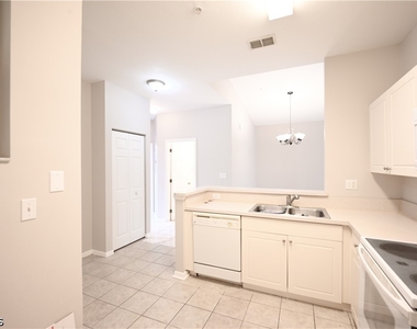 15449 Bellamar Circle - Photo Thumbnail 6