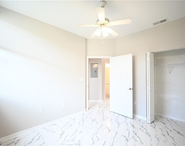 15449 Bellamar Circle - Photo Thumbnail 23
