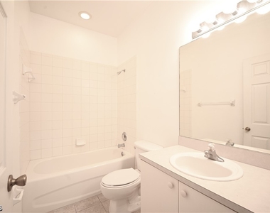 15449 Bellamar Circle - Photo Thumbnail 19