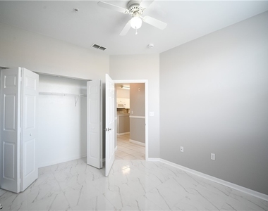 15433 Bellamar Circle - Photo Thumbnail 23