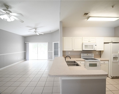 15433 Bellamar Circle - Photo Thumbnail 3