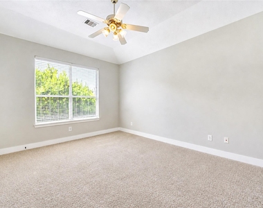 22027 Field Green Drive - Photo Thumbnail 16