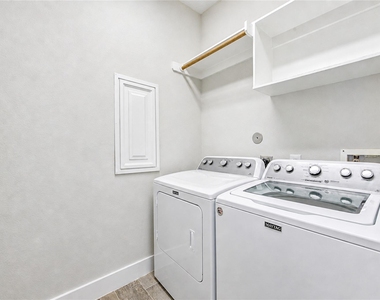 22027 Field Green Drive - Photo Thumbnail 11