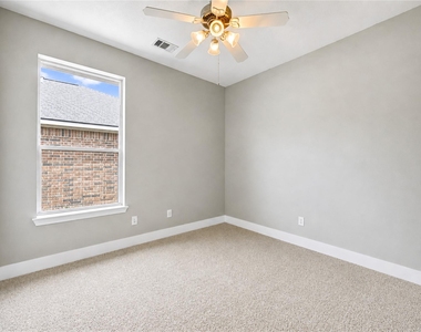 22027 Field Green Drive - Photo Thumbnail 12