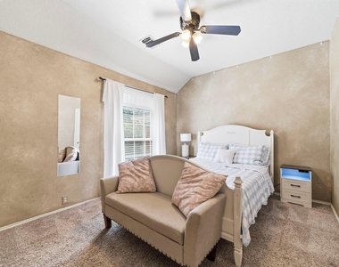 11823 Canyon Mills Drive - Photo Thumbnail 24
