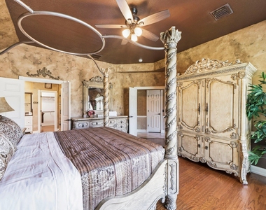 11823 Canyon Mills Drive - Photo Thumbnail 15