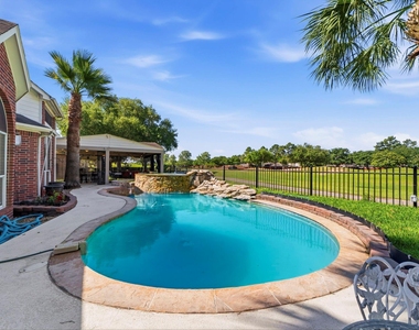 11823 Canyon Mills Drive - Photo Thumbnail 28