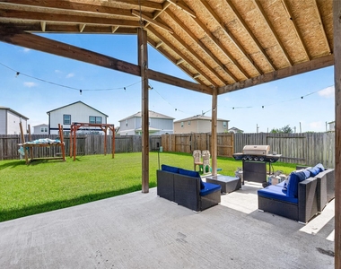 7031 Hobby Wind Ridge Drive - Photo Thumbnail 42