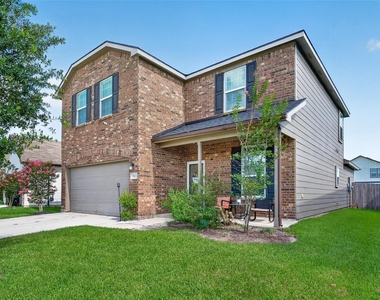 7031 Hobby Wind Ridge Drive - Photo Thumbnail 3
