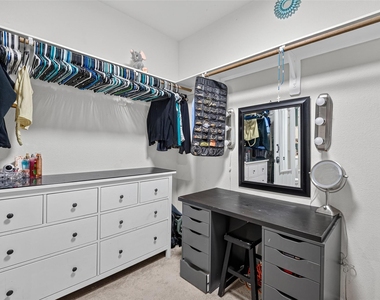 7031 Hobby Wind Ridge Drive - Photo Thumbnail 32