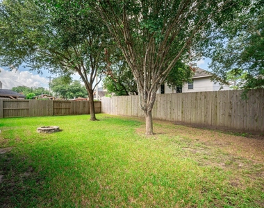 406 Stockbridge Lane - Photo Thumbnail 31
