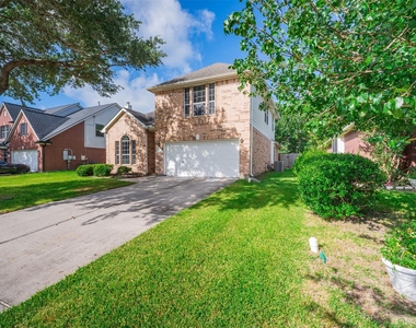 406 Stockbridge Lane - Photo Thumbnail 2