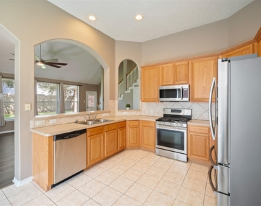406 Stockbridge Lane - Photo Thumbnail 22